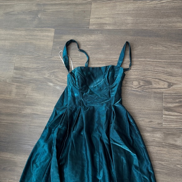 Immaculate Aura Shiny Dark Teal Taffeta Maxi Dress With Pockets NWT - Picture 3 of 4